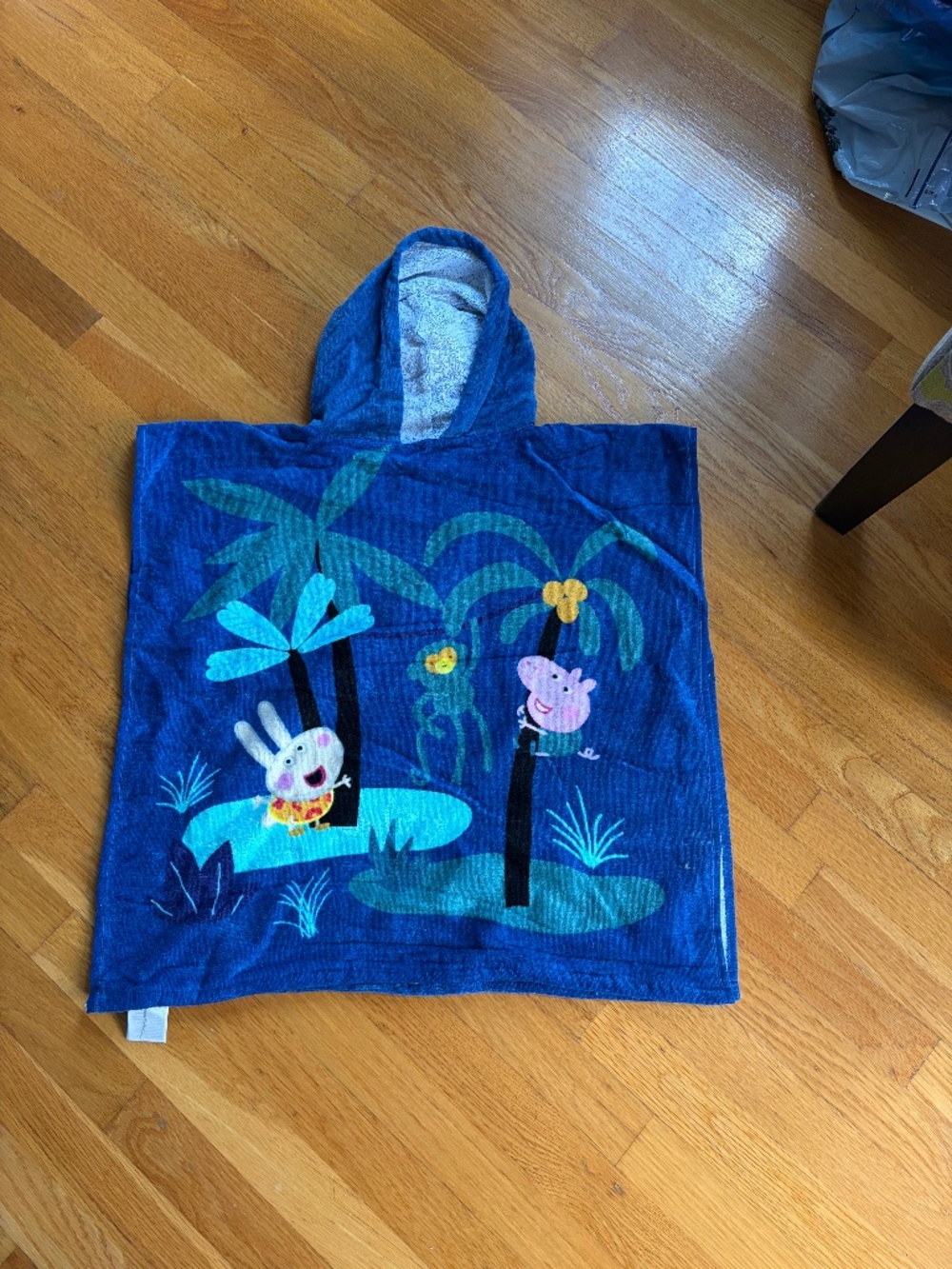 Peppa Pig Kids Beach Towel Poncho NWT